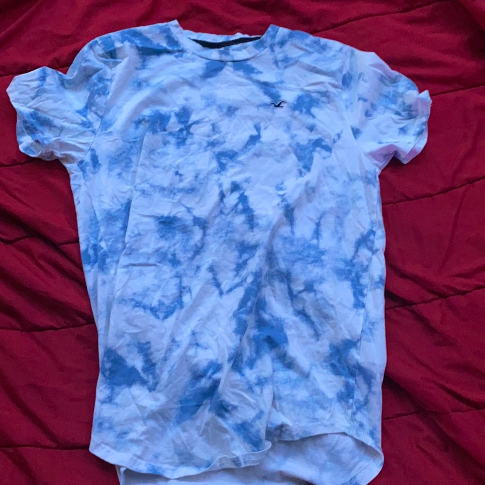 Never worn Hollister T-shirt